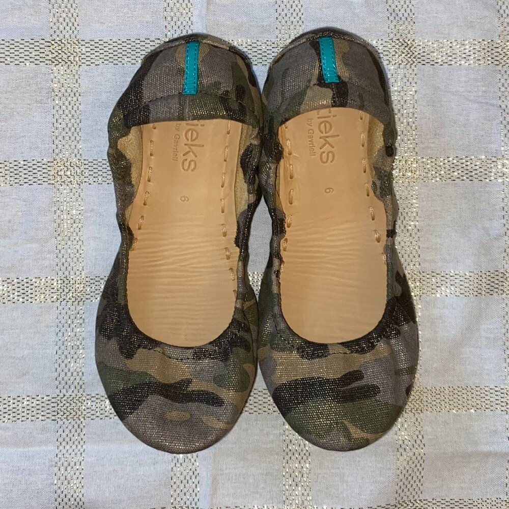 Tieks Camouflage Flats with Teal Accent